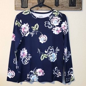 Croft and Barrow Long Sleeve Classic Tee Small